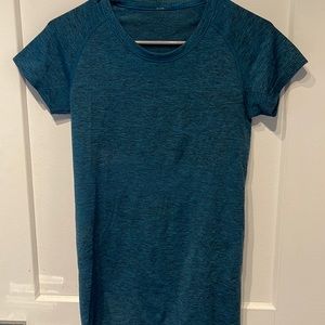 Lululemon Swiftly Tech Tee